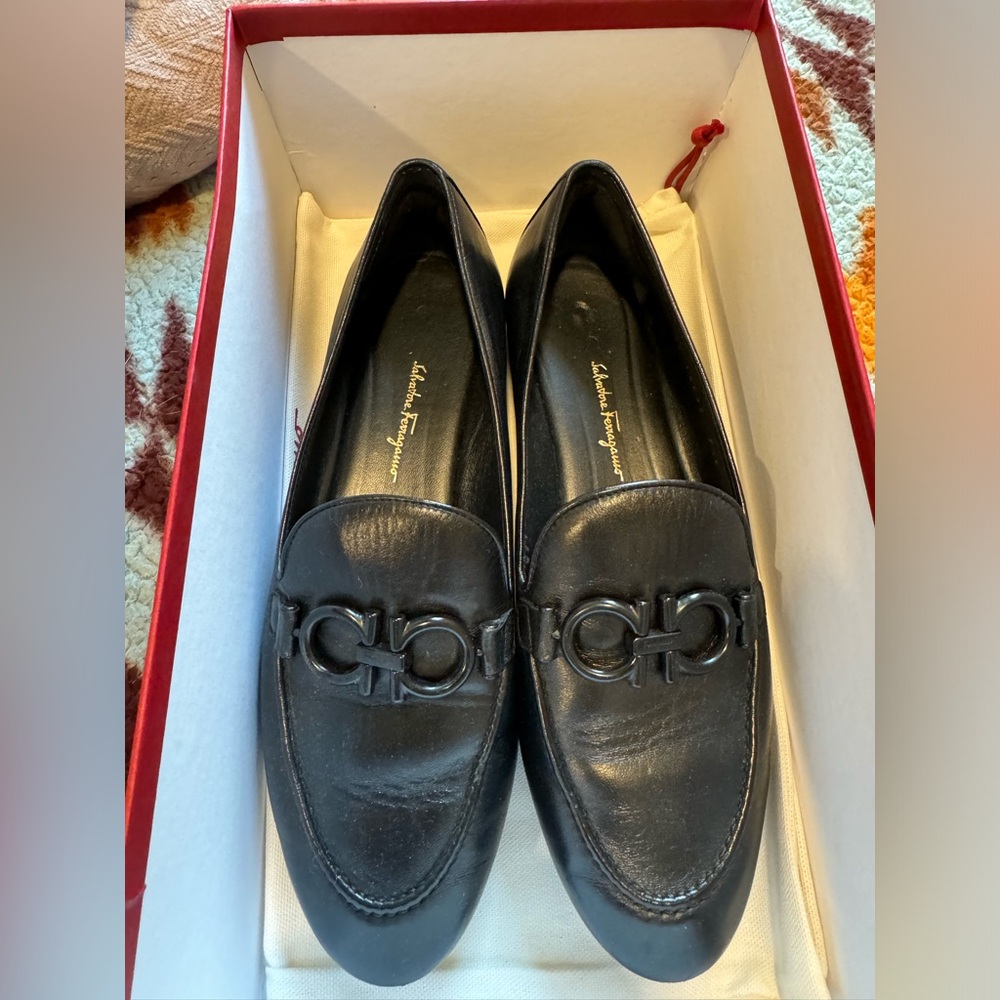 Ferragamo loafers almost new